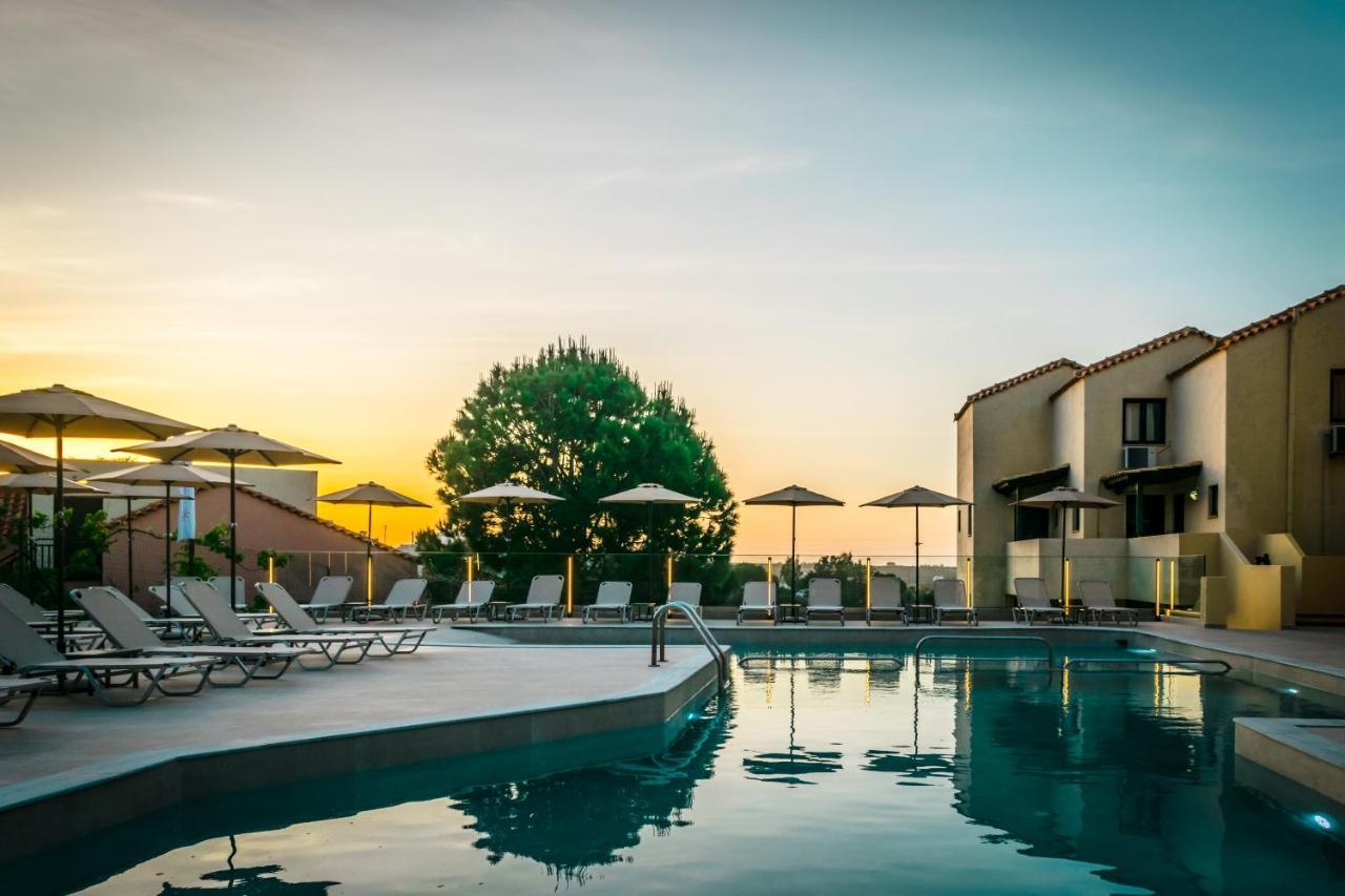 Dream Village Hersonissos  Exterior photo